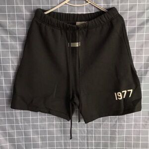 Men’s Fear Of God Essentials Short